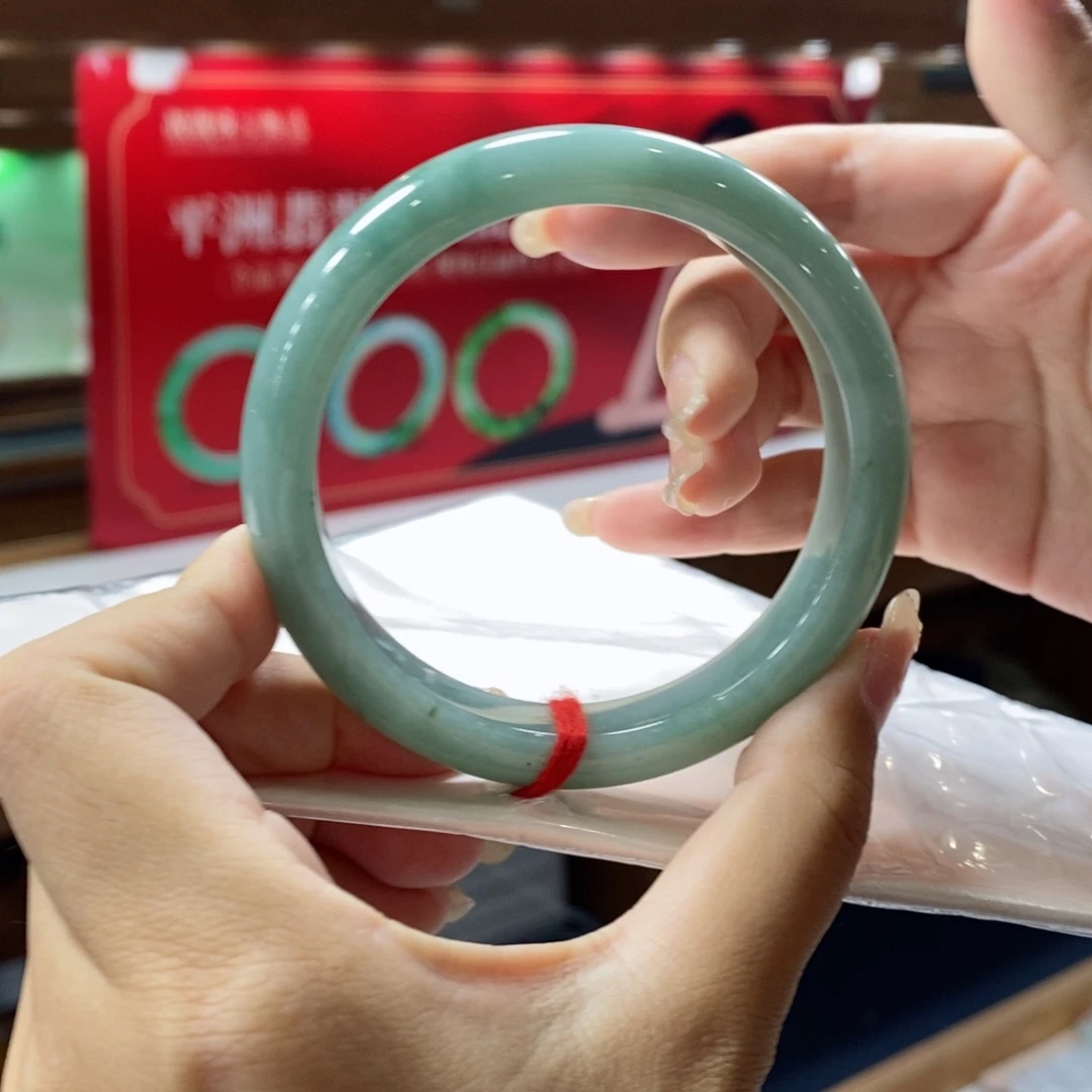 未镶嵌手镯翡翠翡翠