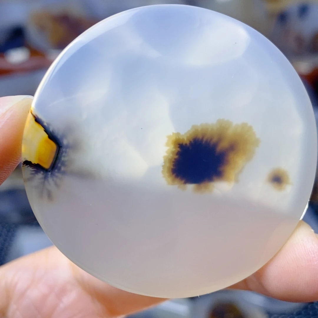 玛瑙/玉髓未镶嵌珠宝半成品