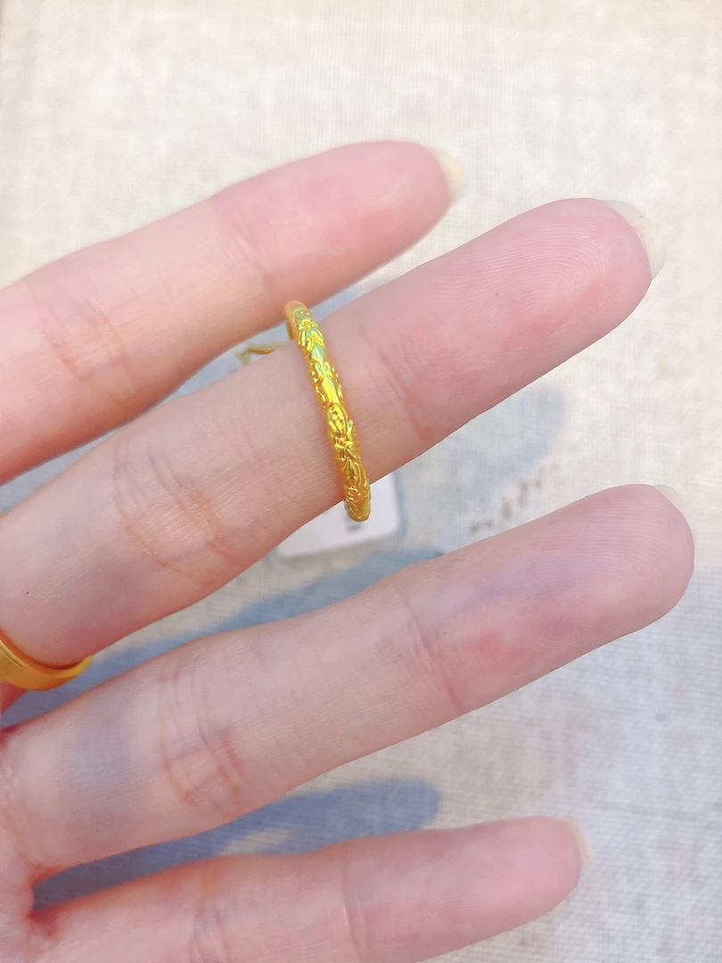 足金戒指：樱花素圈戒