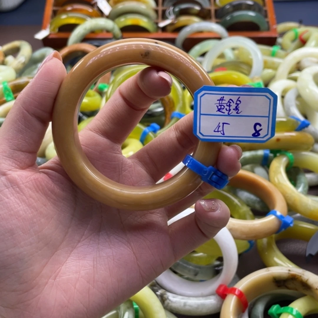 黄***金蛇纹石玉未镶嵌手镯