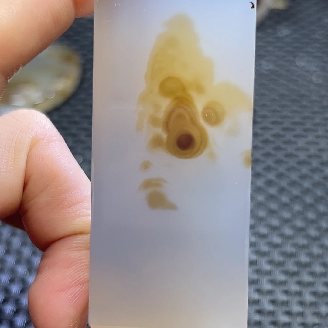 玛瑙/玉髓未镶嵌珠宝半成品