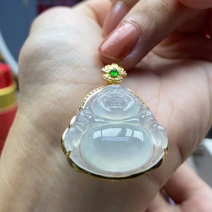 翡翠18K金镶嵌颈饰吊坠38