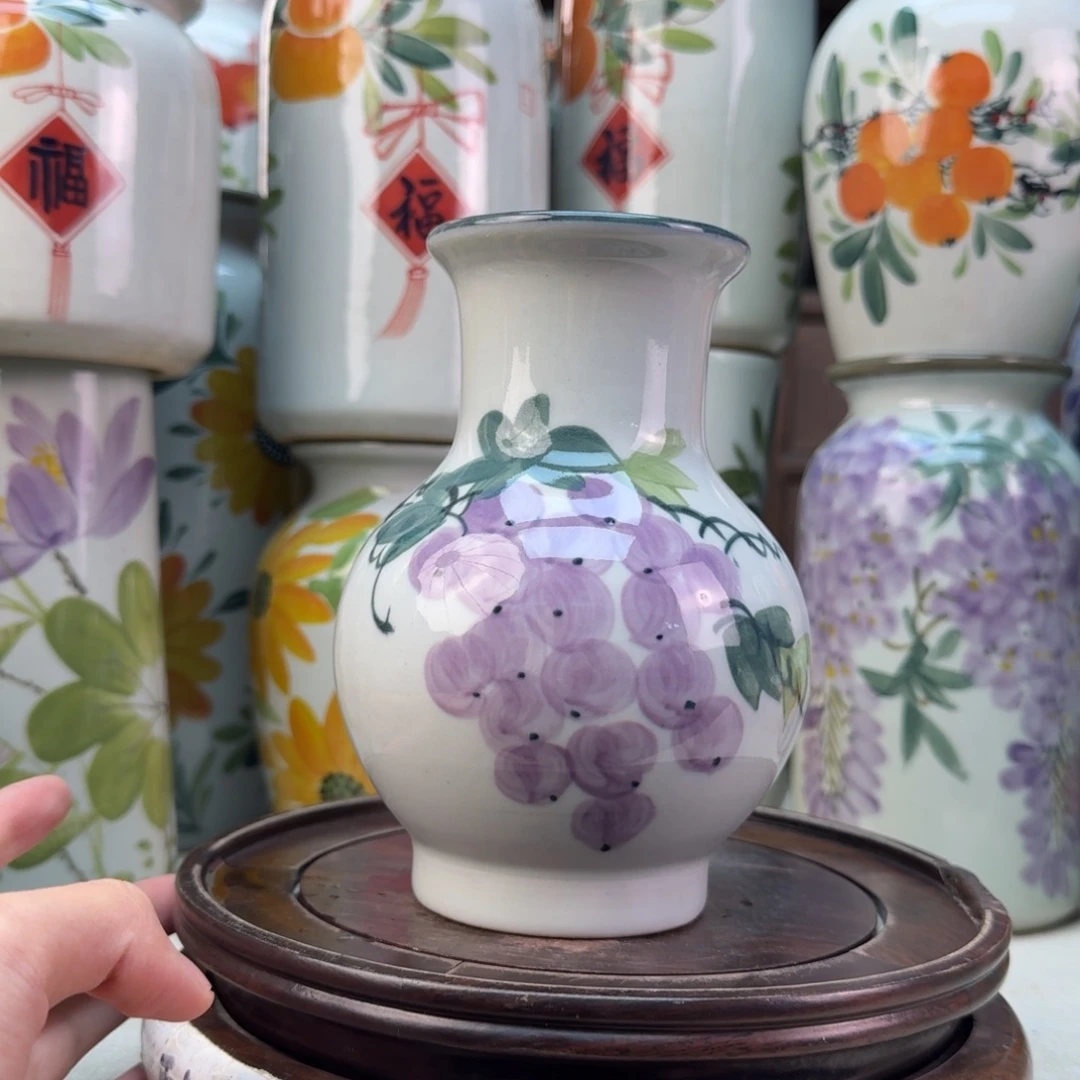 景德镇纯手绘陶瓷花瓶