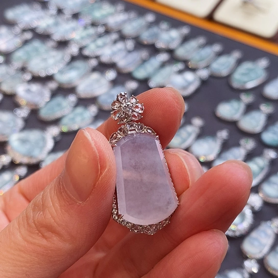 翡翠颈饰未镶嵌天然缅甸a货翡翠无事牌