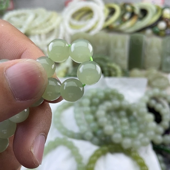 简***清手链未镶嵌和田玉