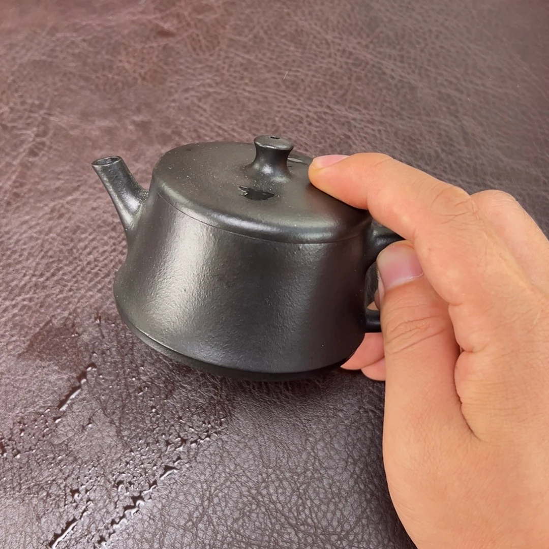 茶壶紫砂汽修厂和机械设备