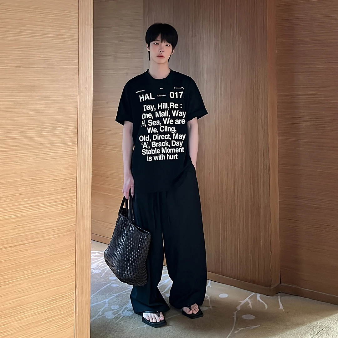 高林凡 韩版舒适纯棉T恤落肩设计感廓形满印字母印花圆领宽松短袖