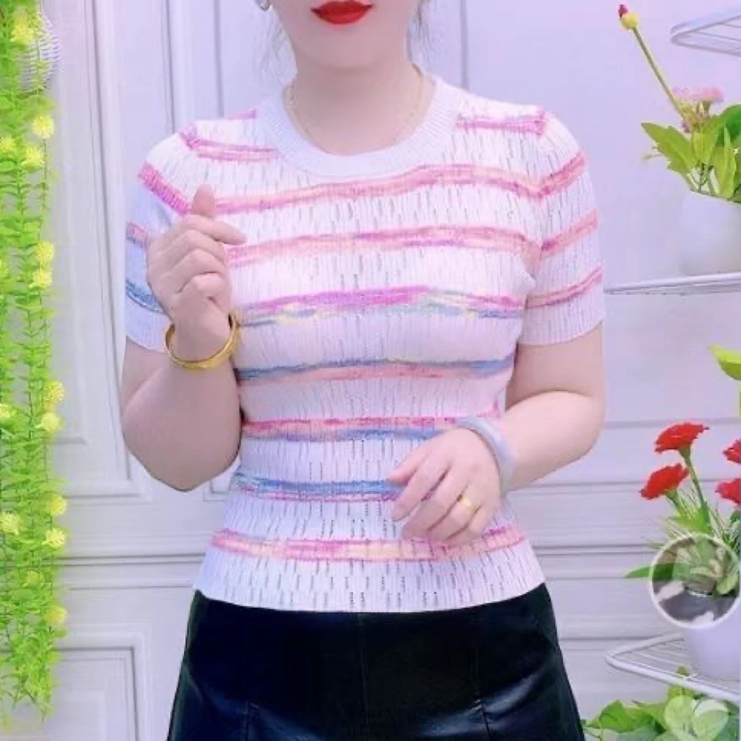 2025夏季薄款冰丝新款宽松圆领条纹镂空针织衫短袖洋气上衣