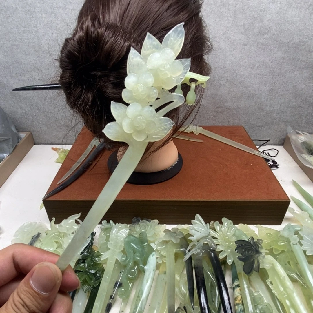 蛇纹石玉未镶嵌发饰