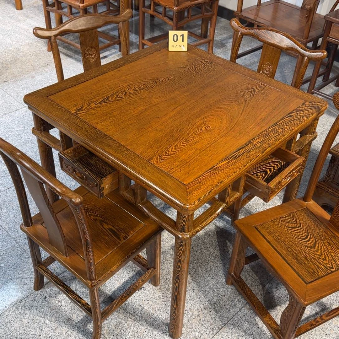 盛***哥鸡翅木类成套家具78乘78高68一桌四椅