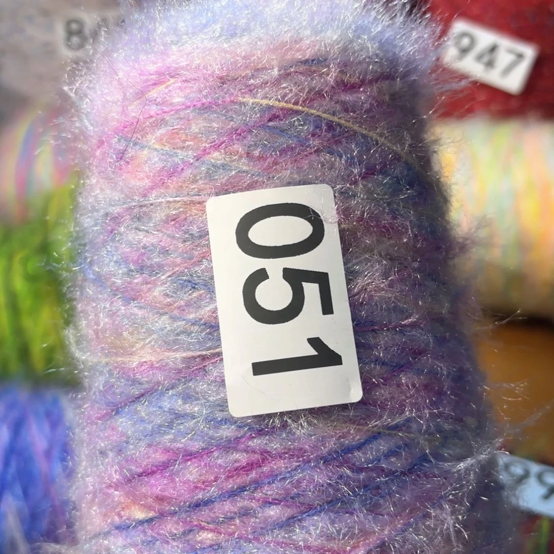 织绣051号真丝猫毛姹紫嫣红一桶