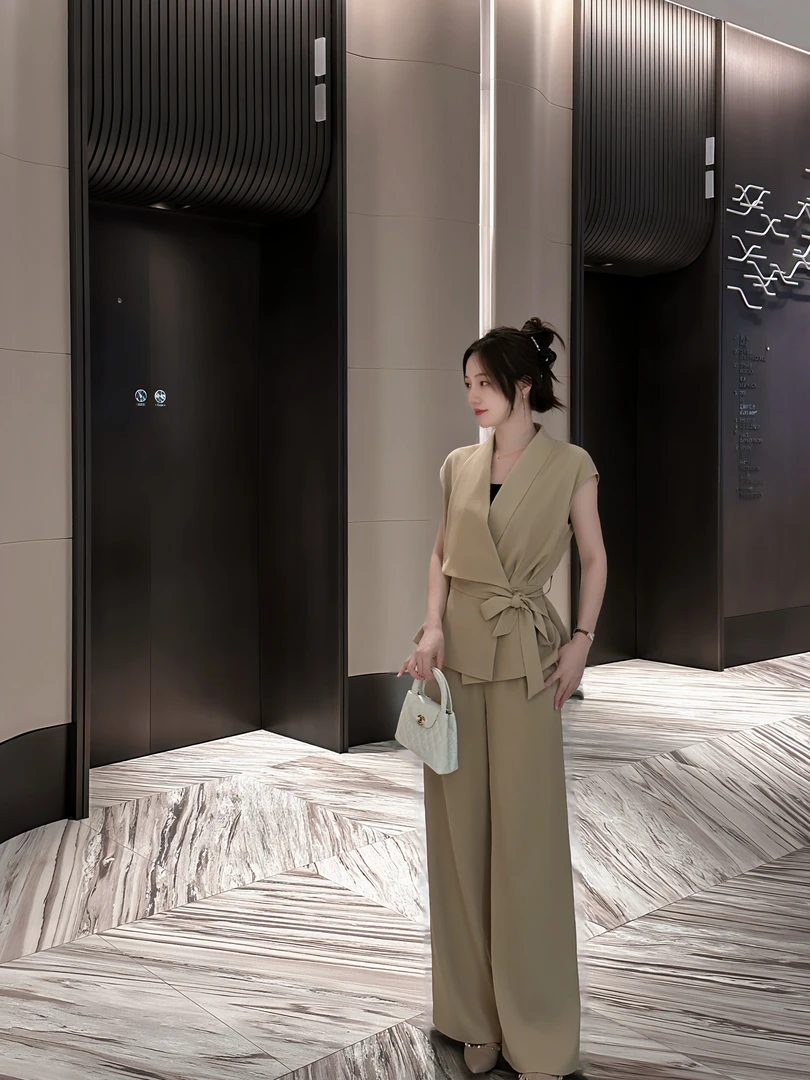 2025夏季新款时尚收腰衬衫上衣套装女气质开衫直筒阔腿裤两件套