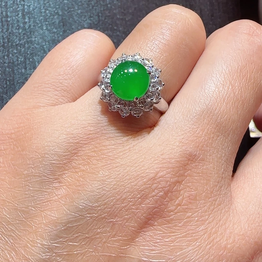 翡翠18K金镶嵌戒指戒指