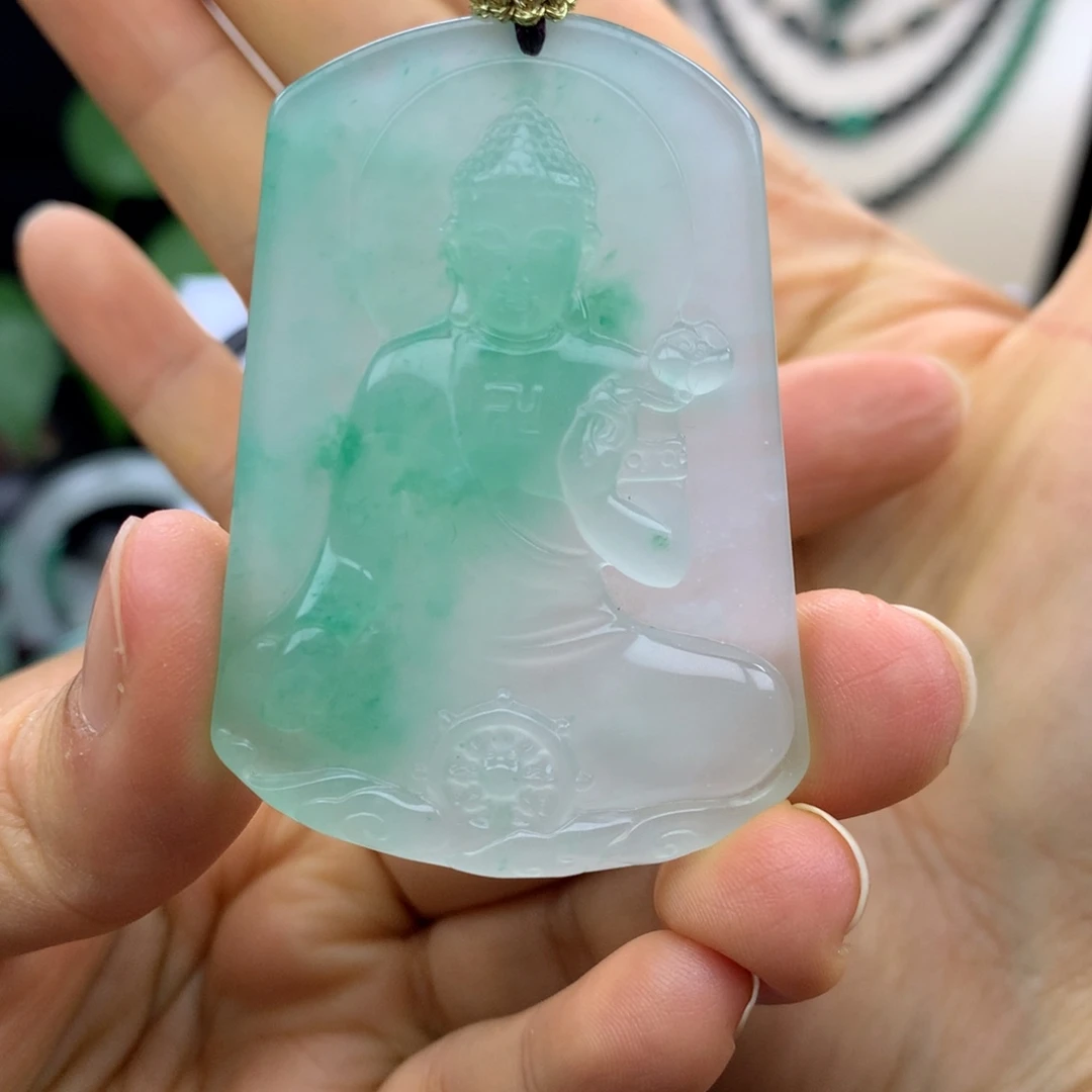 石英质玉未镶嵌颈饰