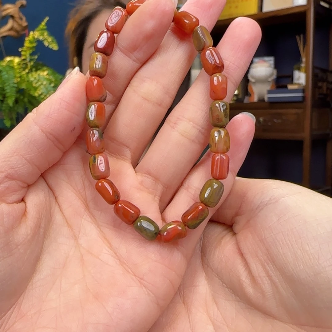 南红玛瑙手链未镶嵌