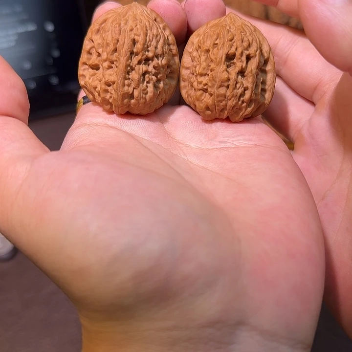 文玩核桃吊坠全品36平谷凹底高桩