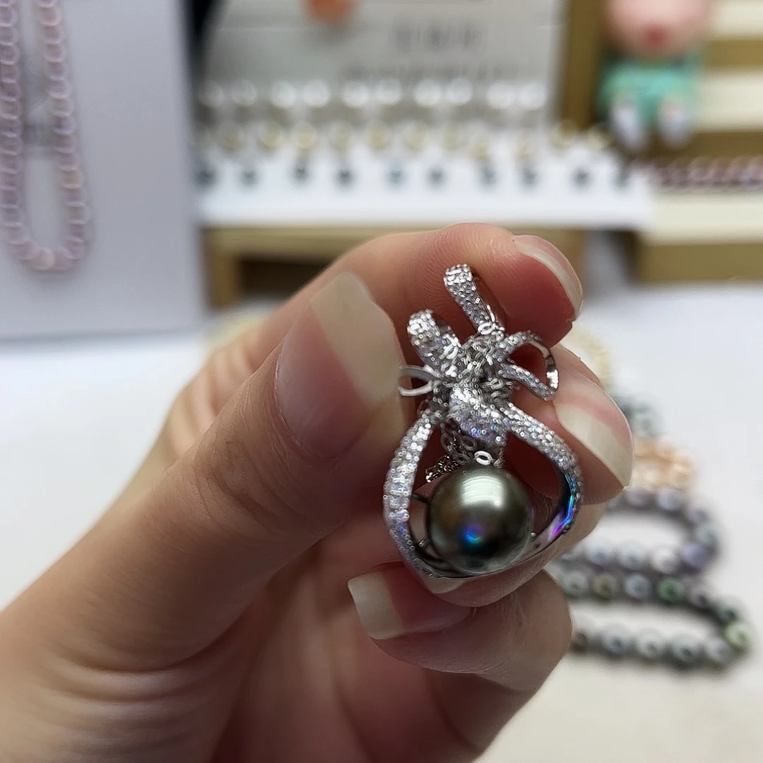 颈饰未镶嵌海水珍珠