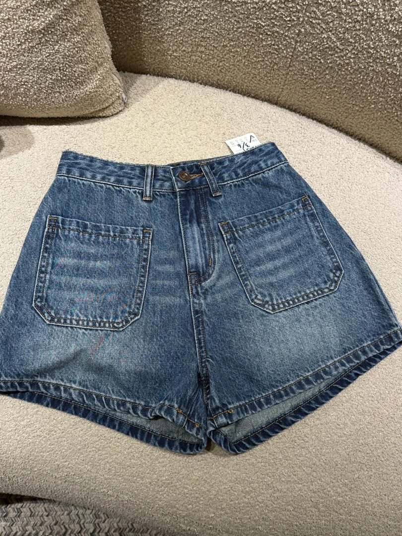 韩系高腰牛仔短裤40005