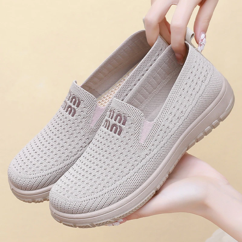 新款畅销女士透气绣花网面平底软底防滑不磨脚时尚耐用舒适款女鞋