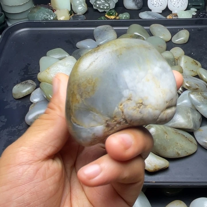 未镶嵌和田玉珠宝半成品