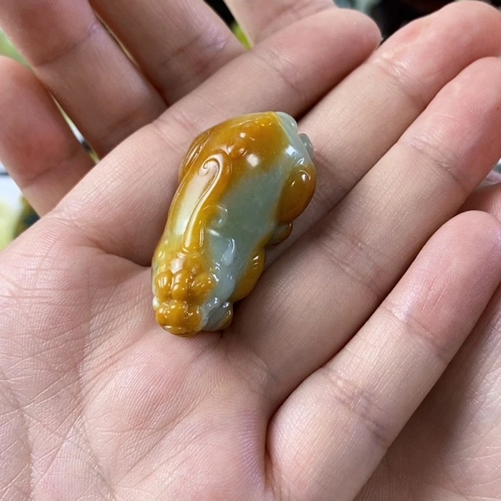 和田玉未镶嵌挂件D****u