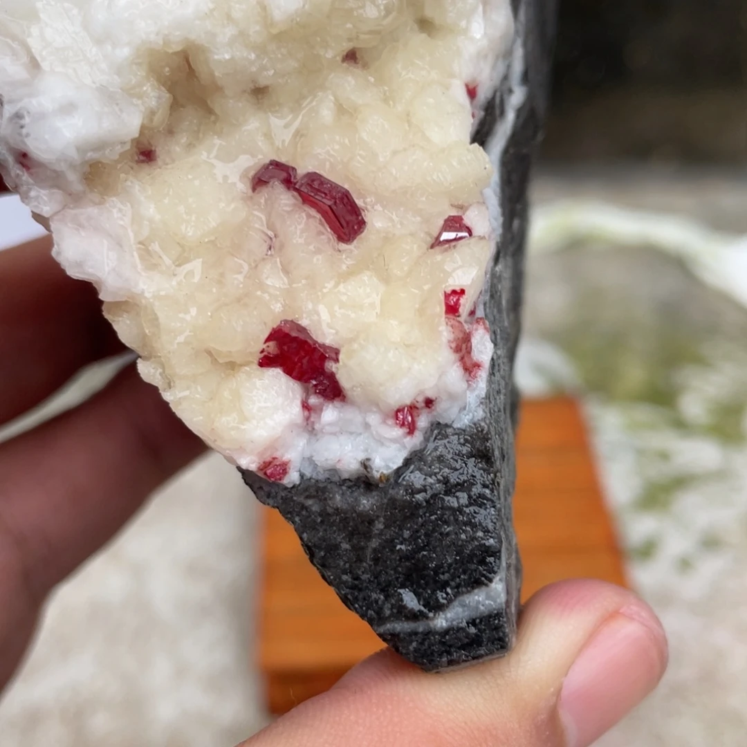 天然辰砂晶体标本