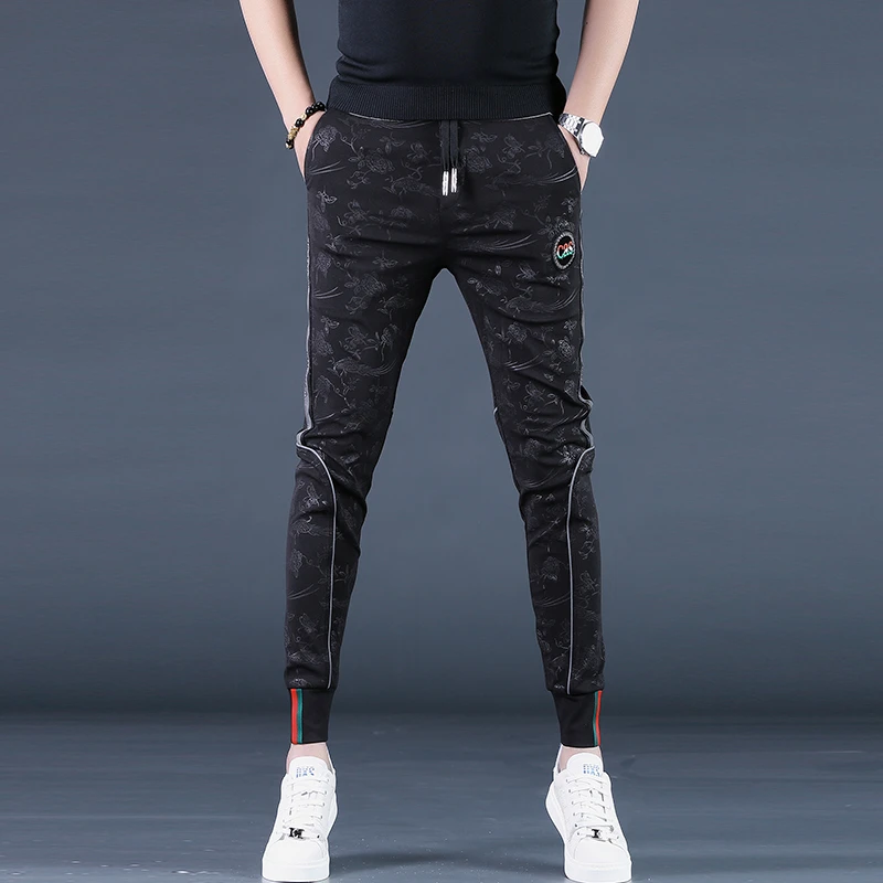 高端轻奢小脚裤春夏季潮牌时尚百搭休闲裤男士弹力冰丝薄款运动裤