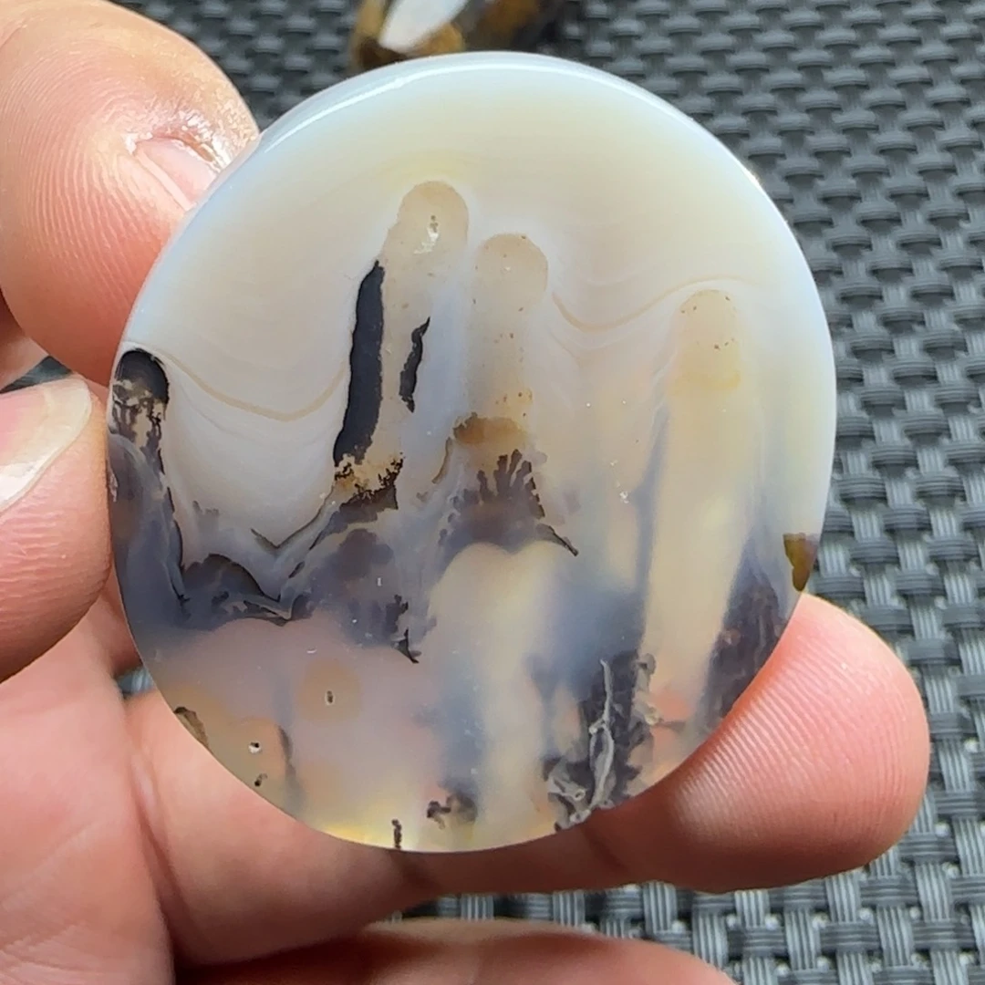 玛瑙/玉髓颈饰未镶嵌风*时