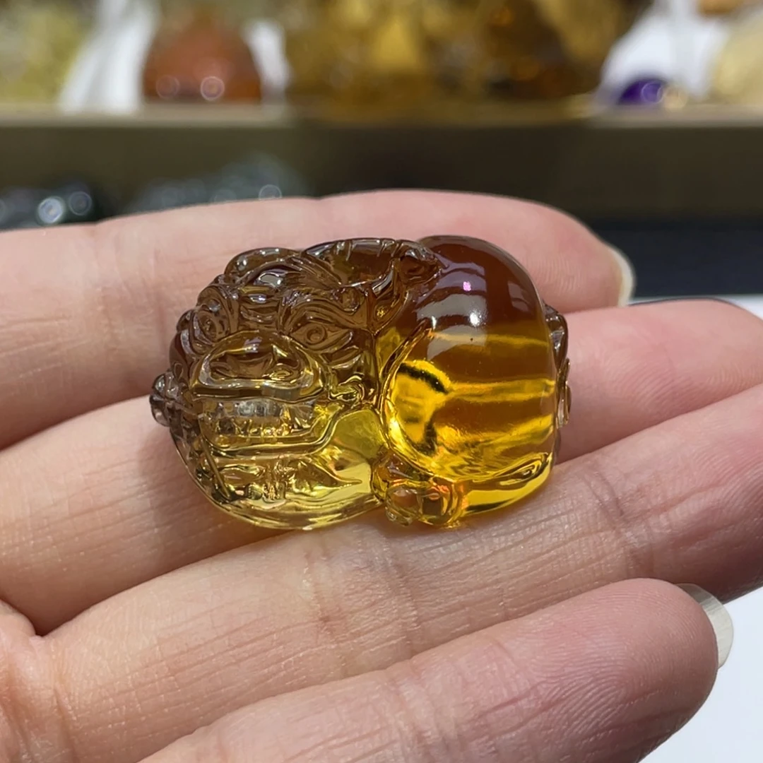 水晶颈饰未镶嵌小**?定制