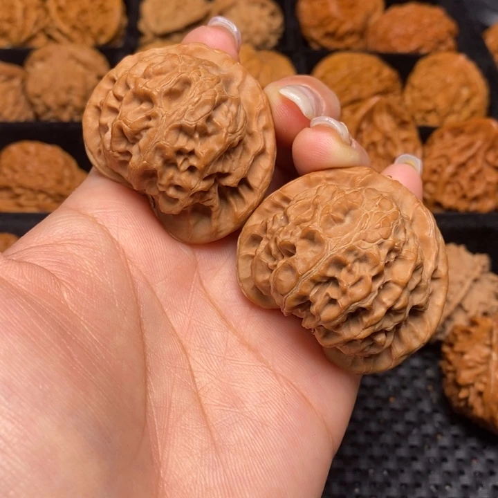 吊坠文玩核桃秦岭野生46