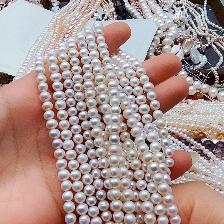 玛瑙/玉髓未镶嵌珠宝半成品一条 5 mm左右暖白光珍珠半成品