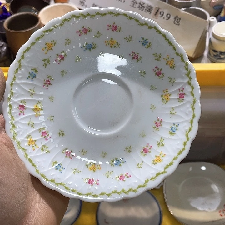 瓷片小*榴恶魔少爷真的好帅的