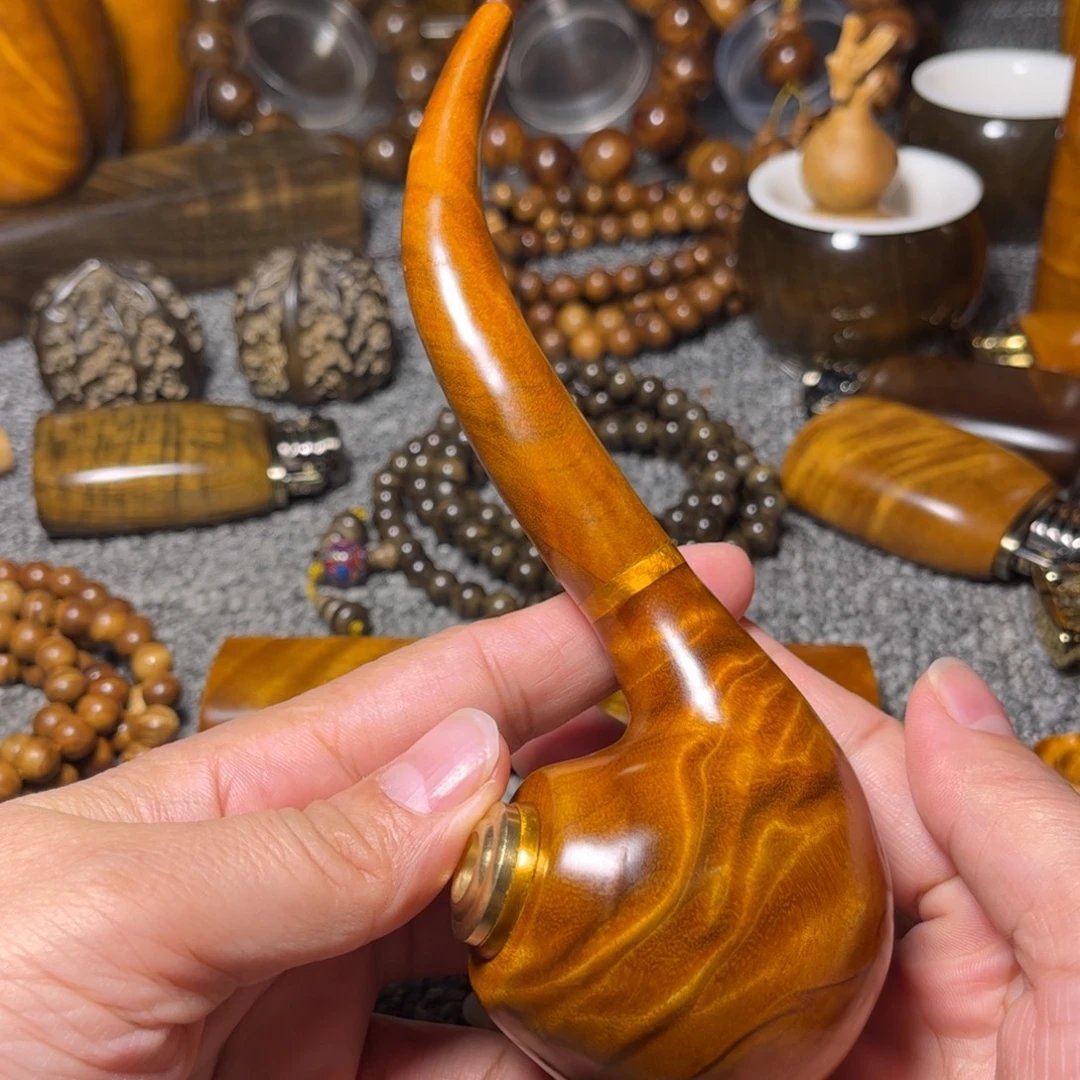 金丝楠龙胆花纹烟斗