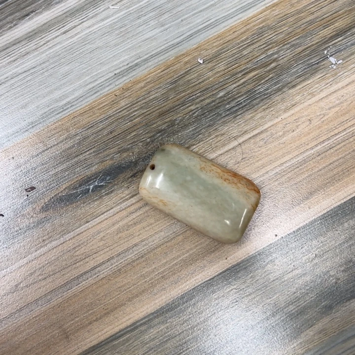 和田玉（青玉）未镶嵌把件