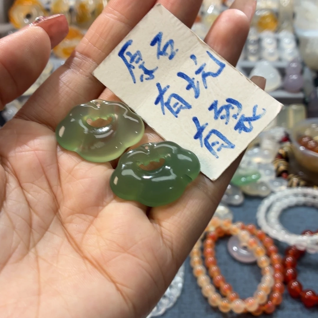 玛瑙/玉髓未镶嵌吊坠(不含链)