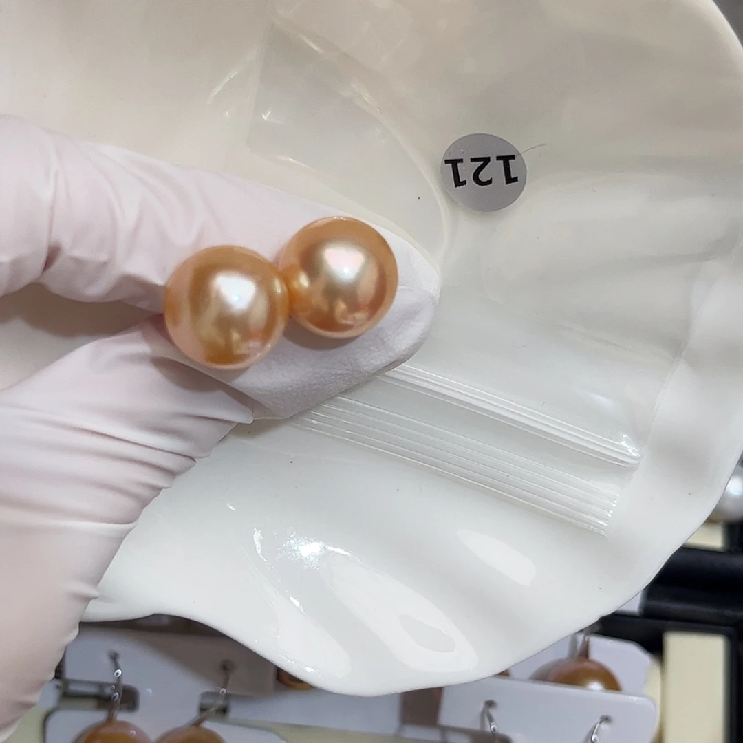 银S925镶嵌耳饰淡水珍珠