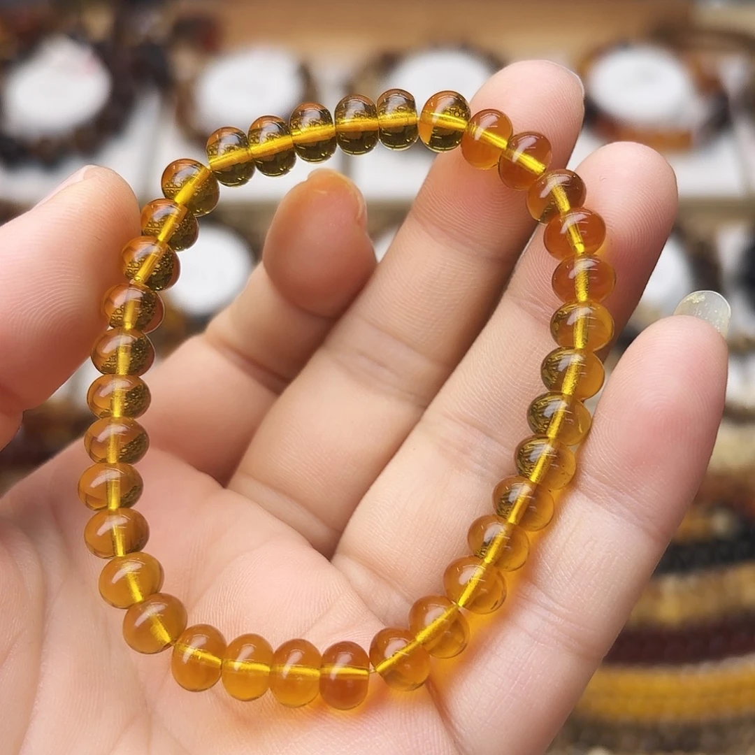 琥珀未镶嵌裸石七