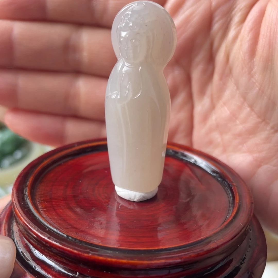 和田玉未镶嵌颈饰素衣观音