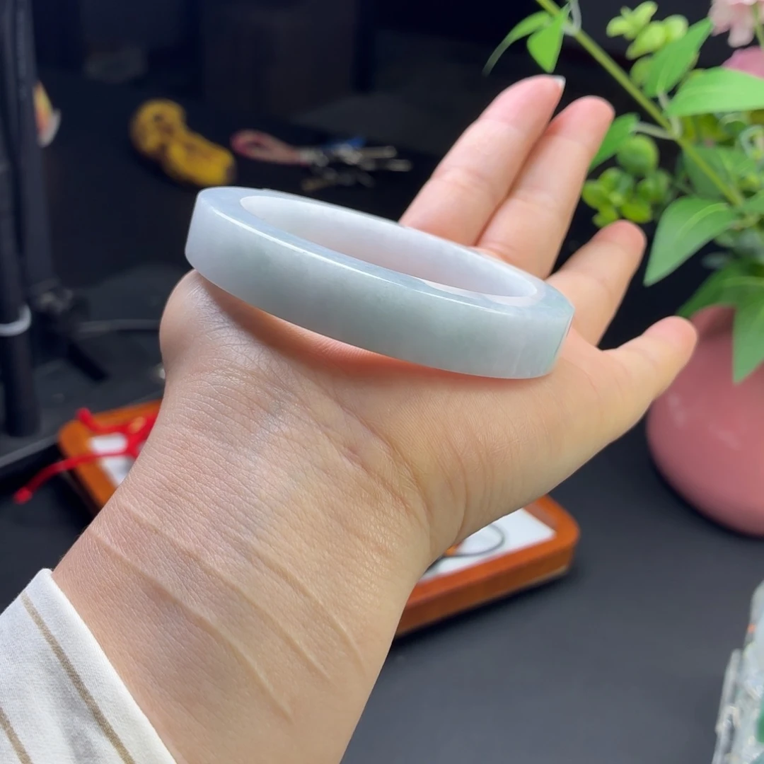 定制翡翠未镶嵌翡翠手镯缅甸a货翡翠手镯