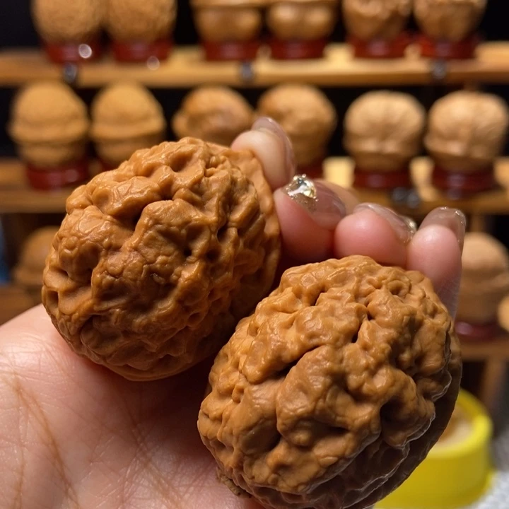 吊坠文玩核桃凤眼26