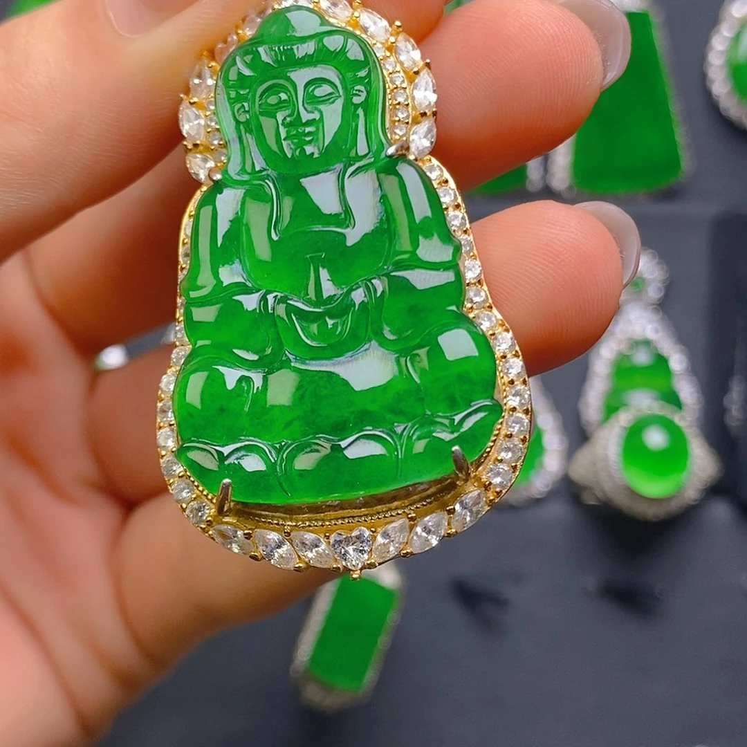 翡翠银S925镶嵌颈饰观音