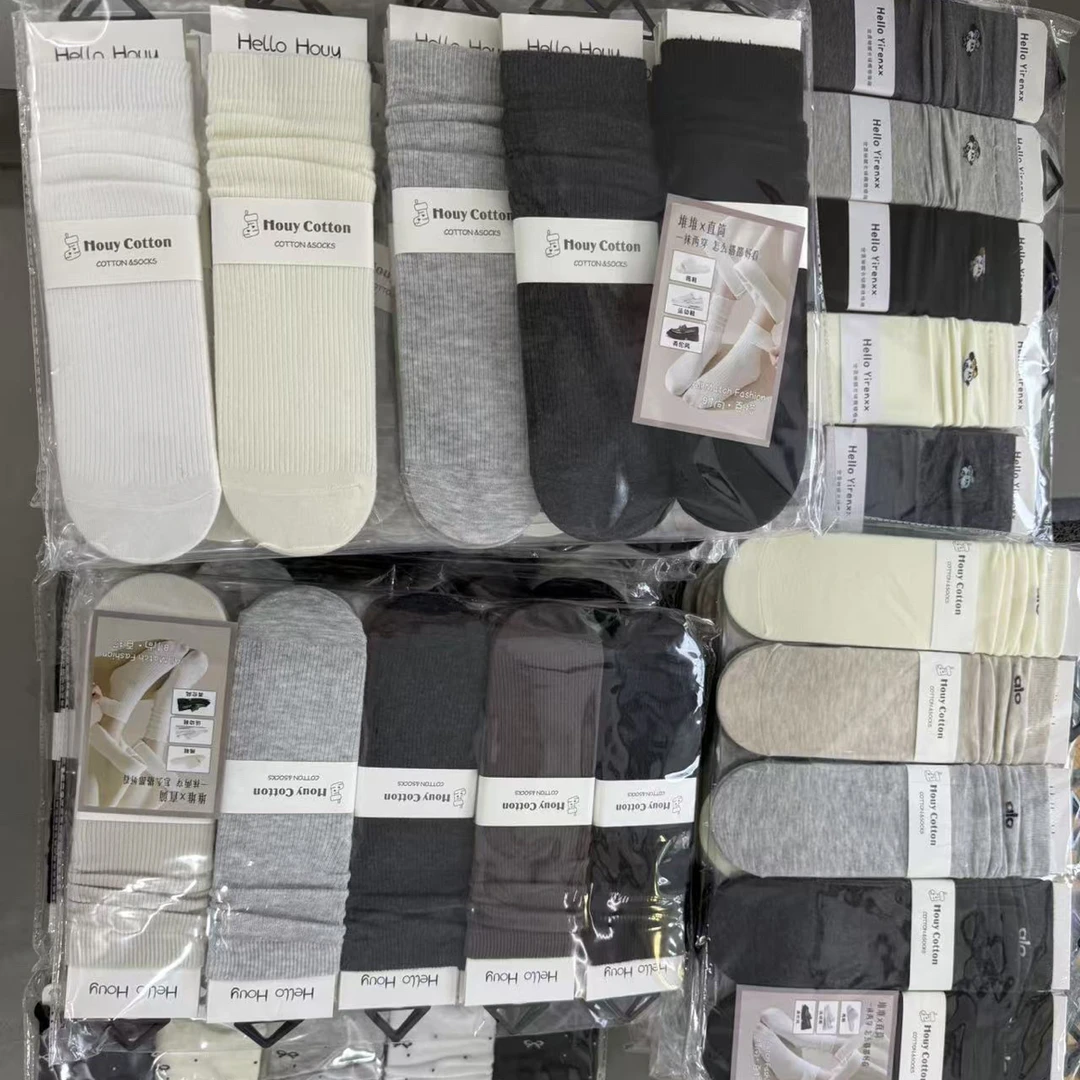 初秋新款舒适透气无痕堆堆女袜四季款