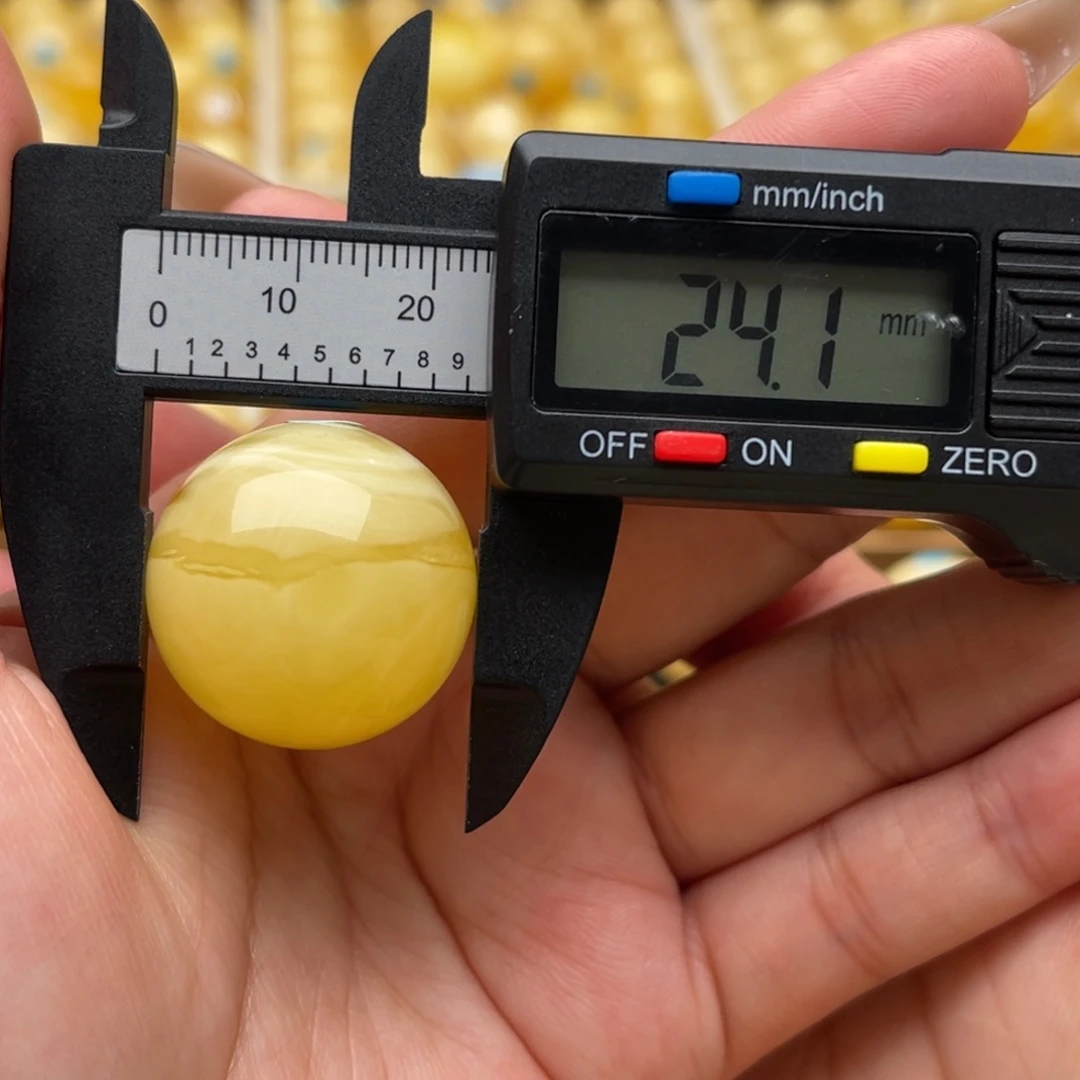 琥珀未镶嵌裸石蜜蜡圆珠笑