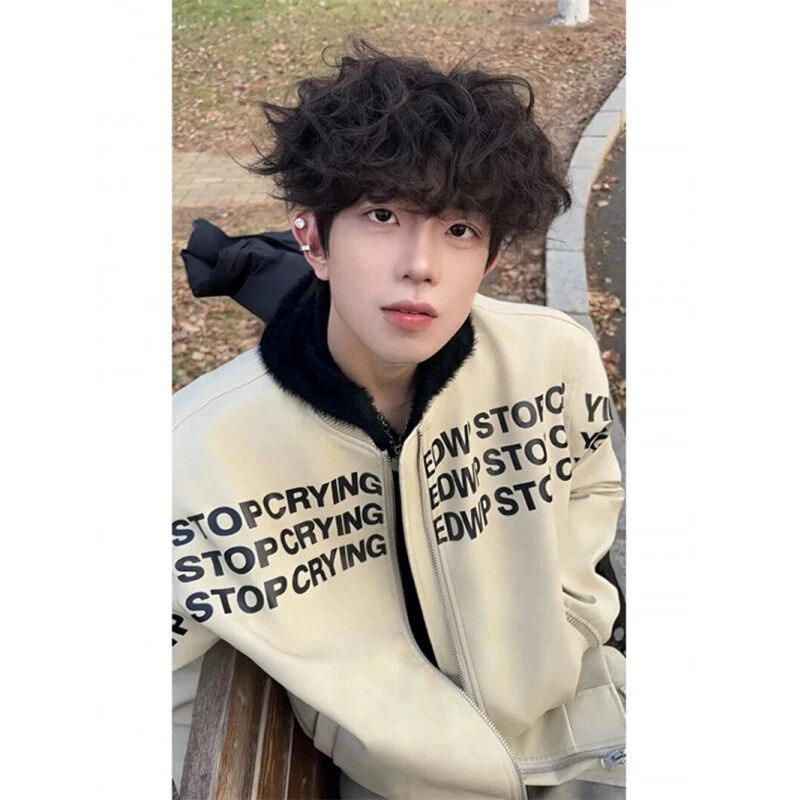 字母印花黑色短款外套男款春秋季cleanfit正肩棒球服美式高街夹克