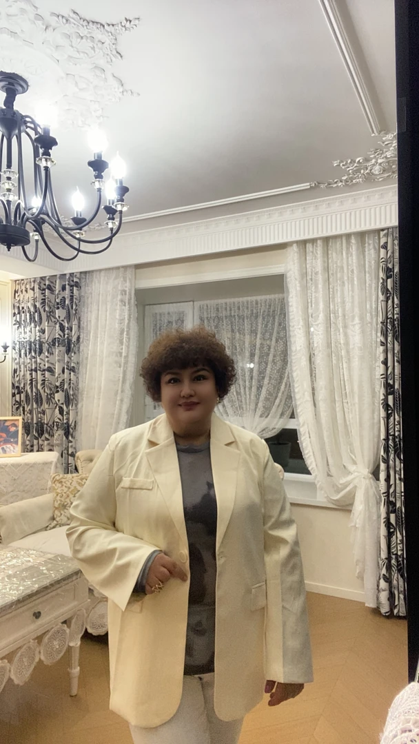 西服女士高档白色气质时尚百搭女士西服