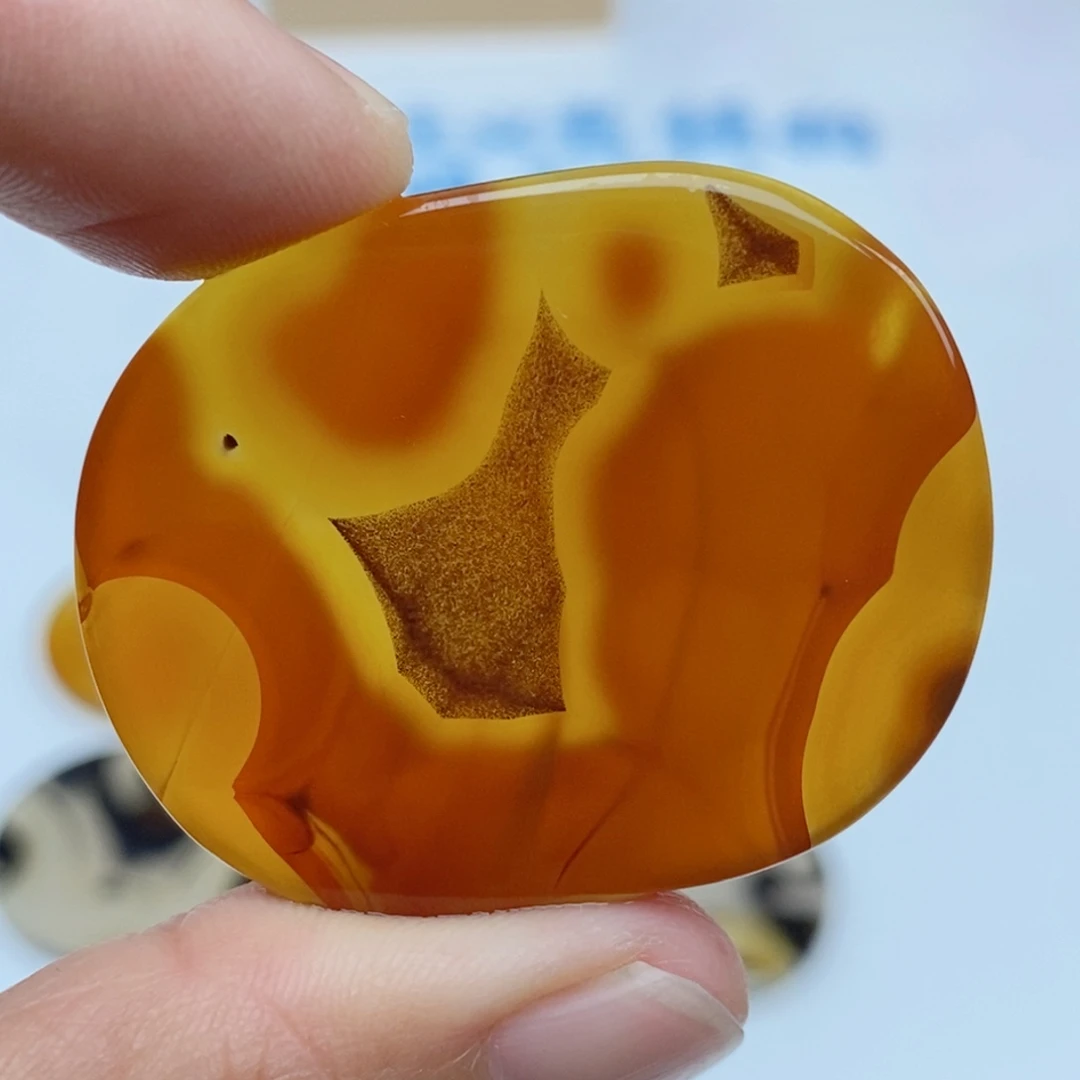 玛瑙/玉髓未镶嵌珠宝半成品