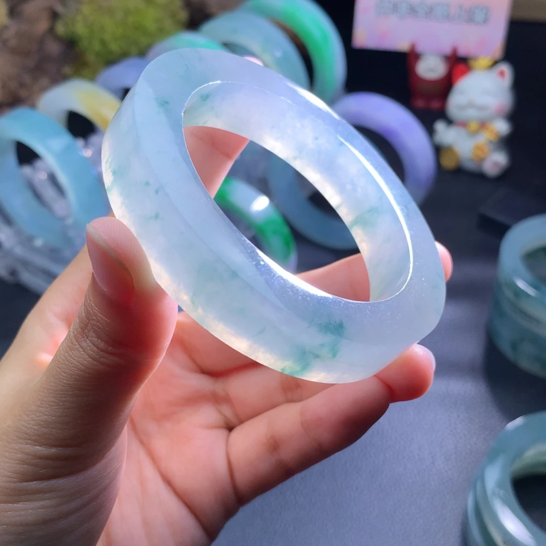 未镶嵌手镯定制翡翠刀*
