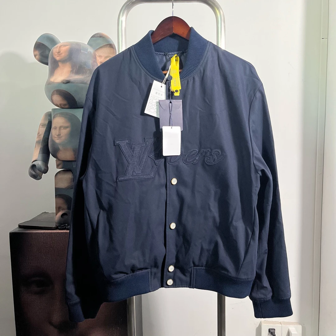 未使用 LouisVuitton/路易威登 菲董棒球外套 V2217尺码52