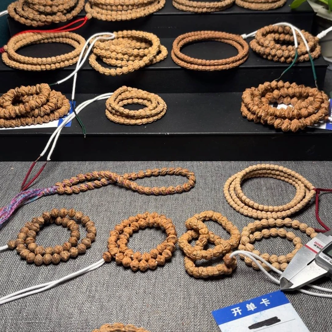 柏香籽/百香籽吊坠?****29号