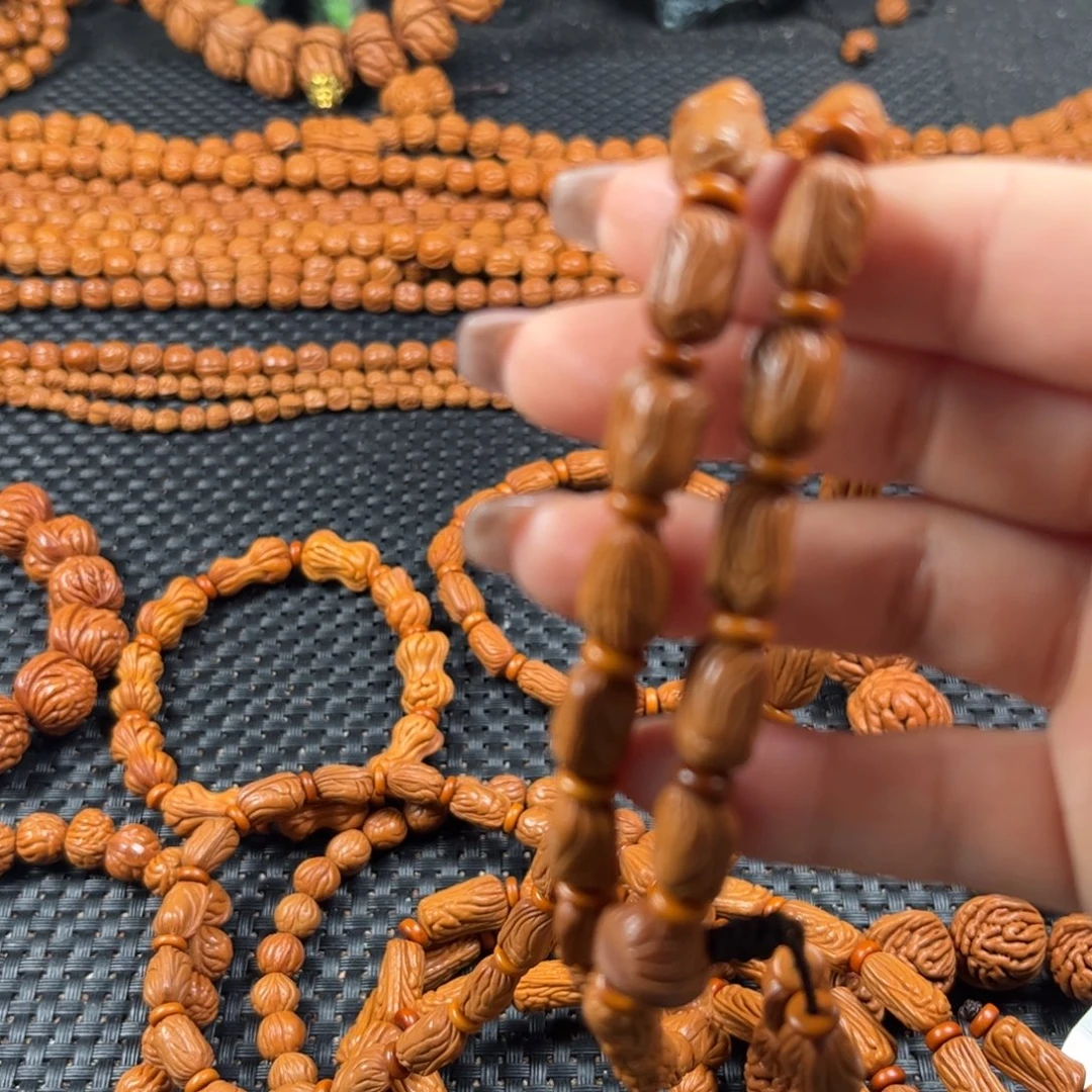 王***3桃核手串Y12链接手串